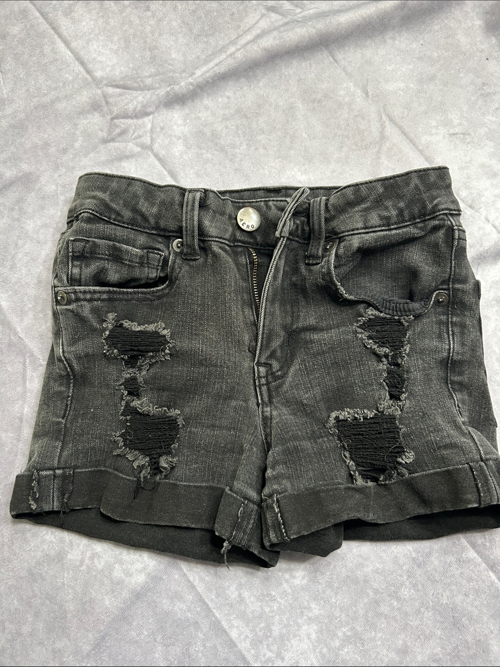 Junior AERO Distressed Black Denim Shorts - High Rise Midi Size 0